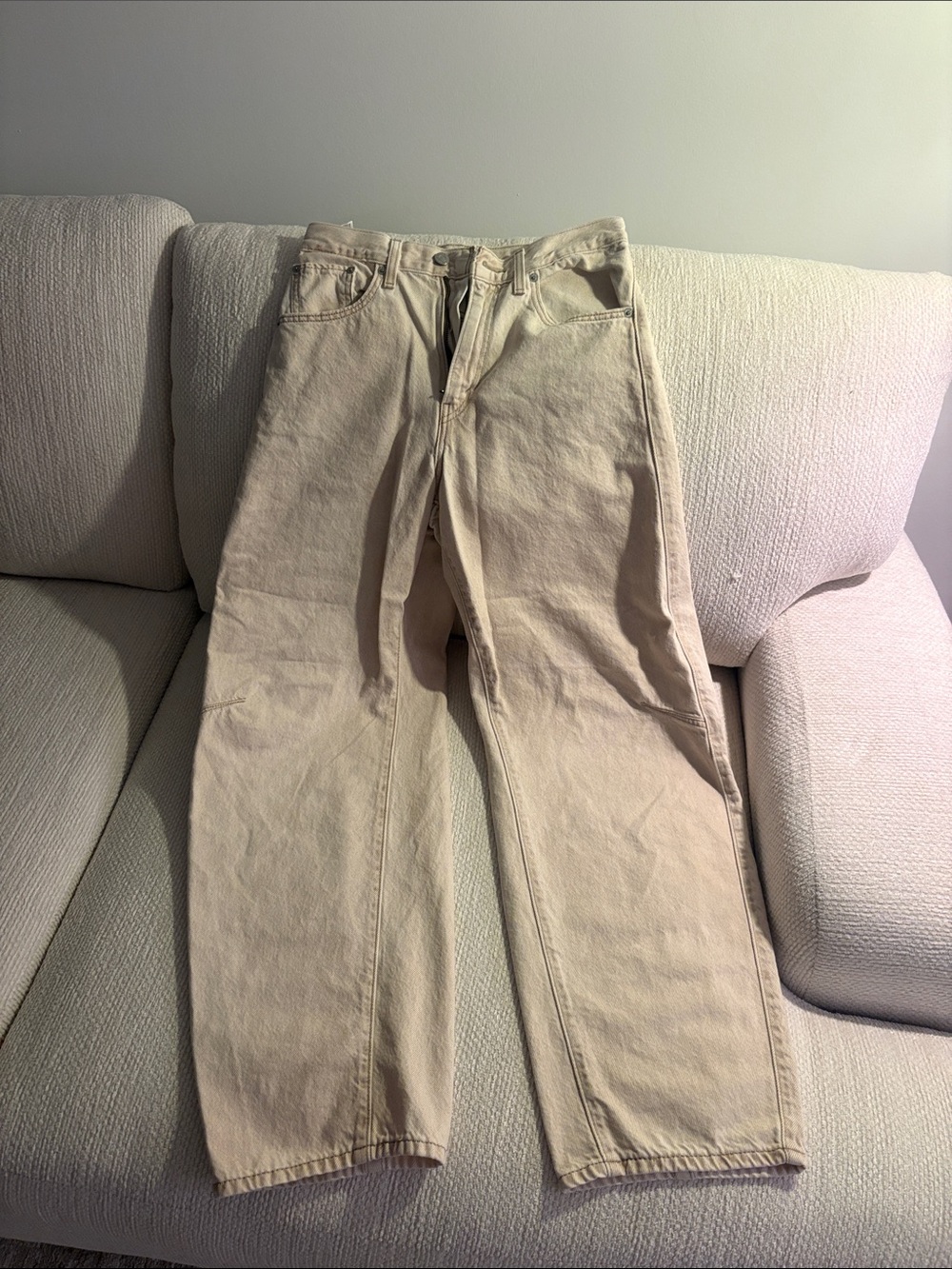 Levi's Women's Beige Straight-Leg Chinos